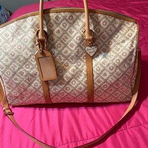 Dooney and Bourke travel large luggage bag
